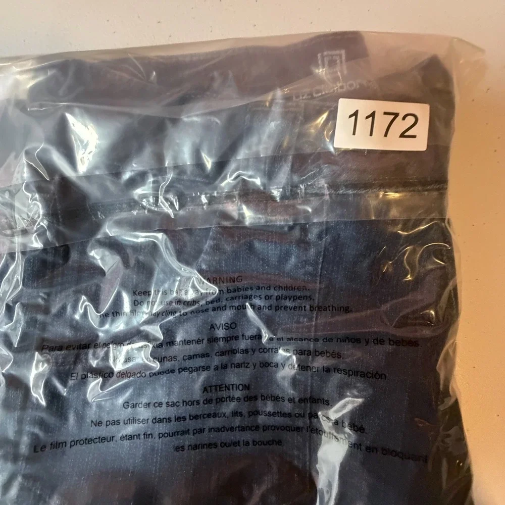 Liz‎ Claiborne Denim Shorts Womens 6 Good Dark Wash Stretch Patch Pockets Casual